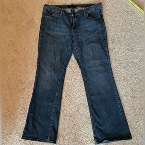 Banana Republic 10 Petite Jean with stretch